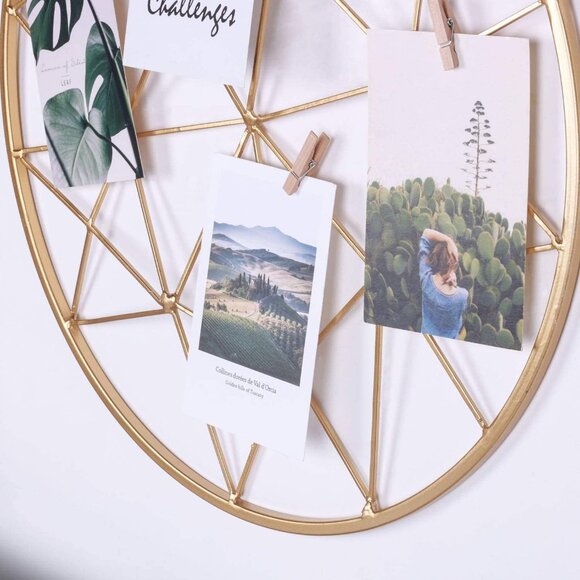 Geometric Wire Grid Wall Mount Display Rack, Round Metal Photo Organizer Display